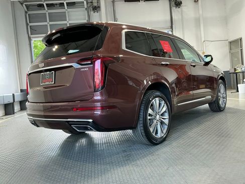 Used 2022 Cadillac XT6 Premium Luxury AWD/4WD image 35