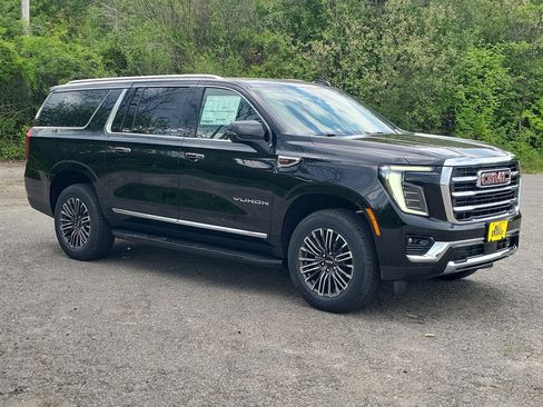 New 2026 GMC Yukon XL Elevation w/ Elevation Premium Package AWD/4WD image 9