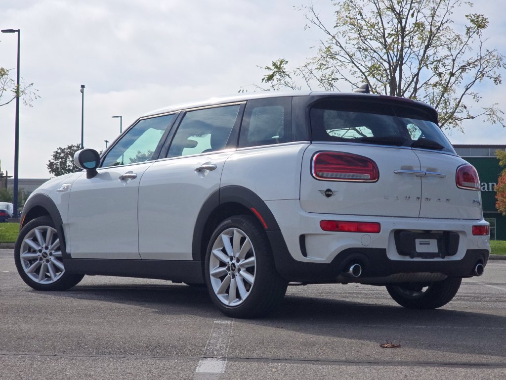 Used 2024 MINI Cooper Clubman S FWD image 11