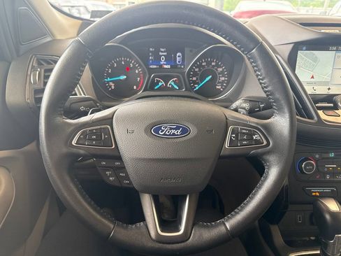 Used 2017 Ford Escape Titanium AWD/4WD image 17