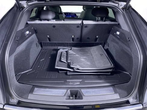 Certified 2024 Cadillac Lyriq Tech AWD/4WD image 14