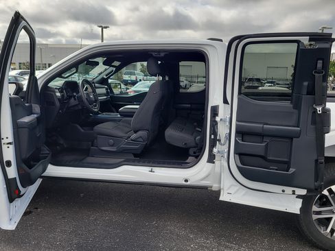 Used 2021 Ford F150 XL w/ Equipment Group 101A High image 12