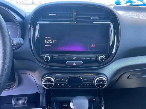 Used 2023 Kia Soul S FWD image 15