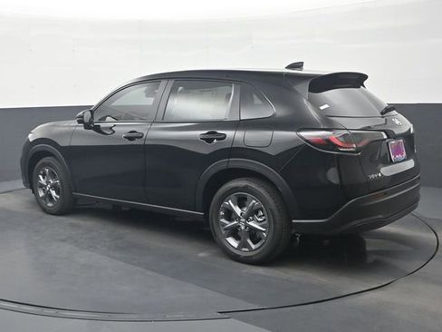 New 2026 Honda HR-V LX image 5