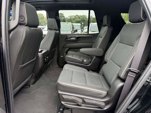 Used 2026 Chevrolet Tahoe Premier w/ Sun And Tow Package AWD/4WD image 14