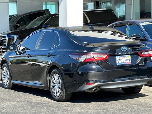 Used 2023 Toyota Camry LE image 6