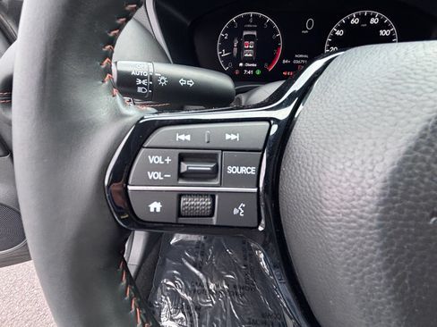 Certified 2024 Honda HR-V Sport image 24
