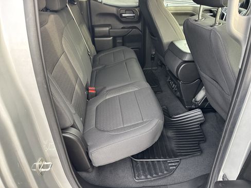 Used 2022 Chevrolet Silverado 1500 LT image 19