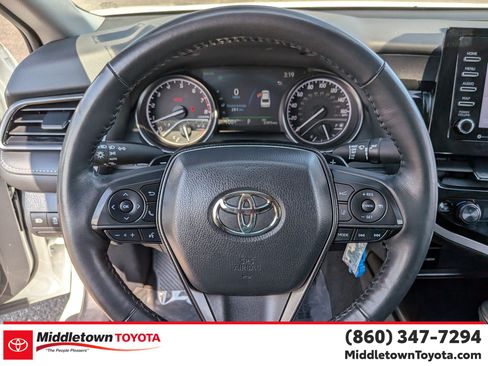Used 2024 Toyota Camry SE w/ Cold Weather Package AWD/4WD image 17