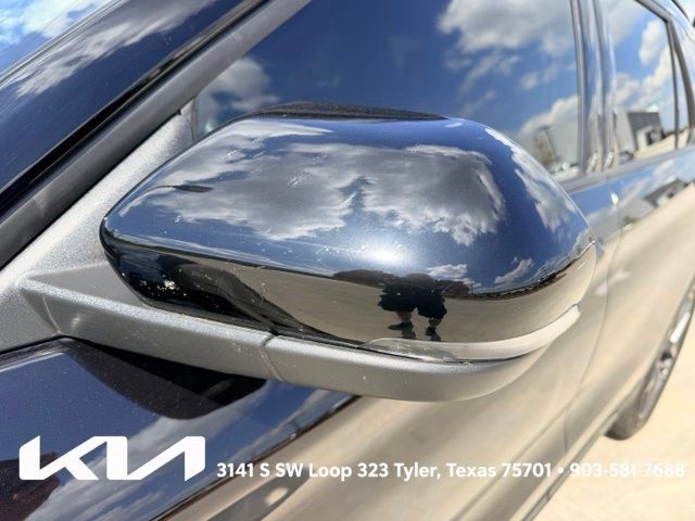 Used 2025 Ford Explorer ST-Line w/ Premium Package RWD image 5