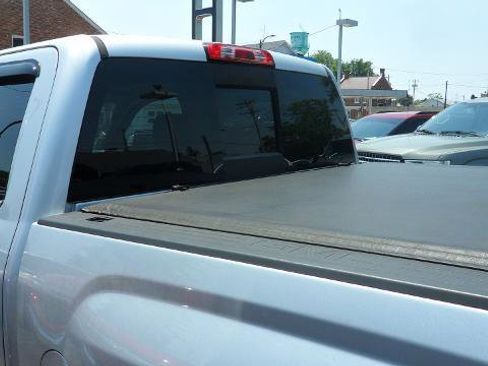 Used 2016 GMC Sierra 1500 SLE w/ SLE Value Package image 6