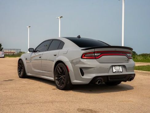 Used 2020 Dodge Charger SRT Hellcat w/ Harman/Kardon Audio Group RWD image 5
