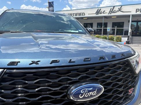 Used 2020 Ford Explorer ST AWD/4WD image 8
