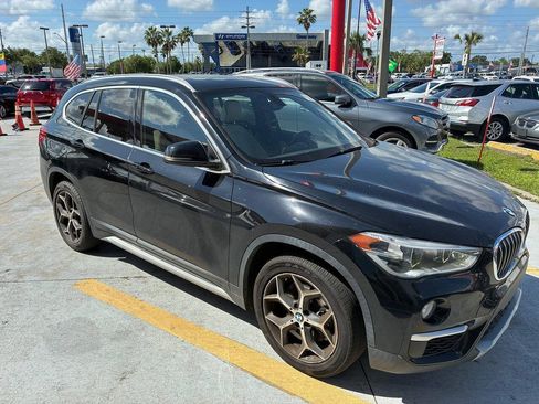 Used 2018 BMW X1 sDrive28i w/ Convenience Package FWD image 2