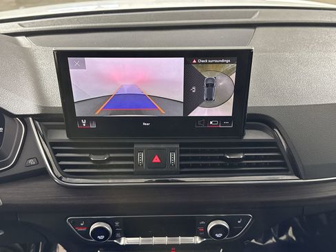 Used 2023 Audi Q5 2.0T Premium Plus w/ Premium Plus Package image 11