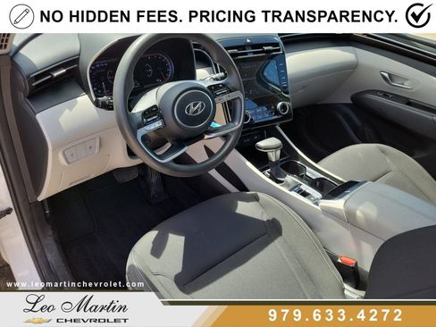 Used 2023 Hyundai Tucson SE FWD image 14