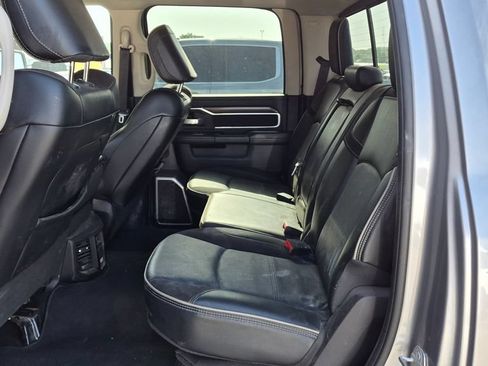 Used 2024 RAM 2500 Laramie AWD/4WD image 11