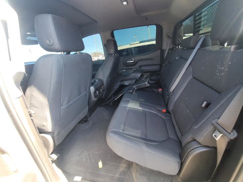 Used 2020 Chevrolet Silverado 1500 LT Trail Boss image 12