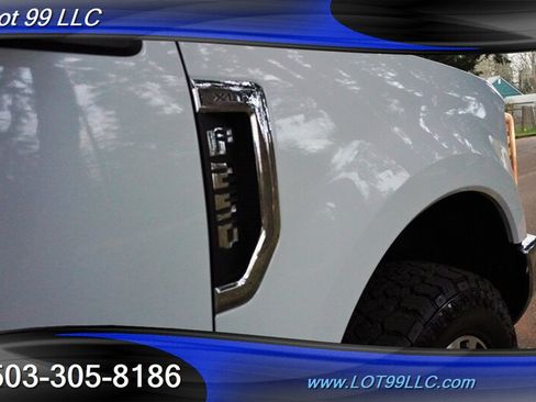 Used 2018 Ford F250 XLT w/ XLT Value Package AWD/4WD image 35