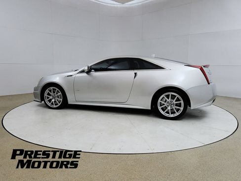 Used 2011 Cadillac CTS V w/ Wood Trim Package RWD image 4