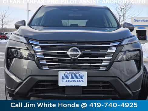 Used 2025 Nissan Rogue SV image 12