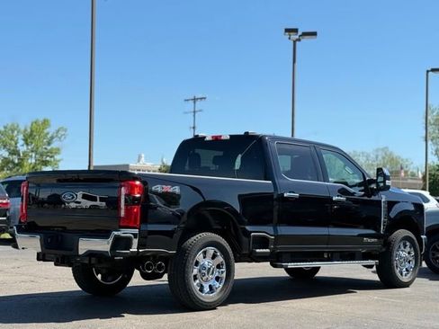 Used 2026 Ford F250 Lariat w/ Chrome Package AWD/4WD image 40
