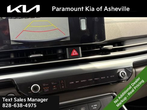 New 2026 Kia Carnival FWD image 10