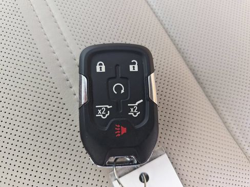 Certified 2019 GMC Yukon XL Denali w/ Denali Ultimate Package AWD/4WD image 40