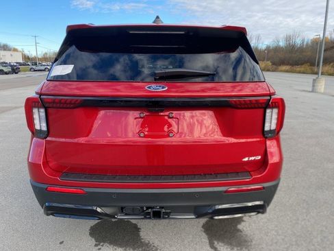 New 2026 Ford Explorer ST-Line w/ ST-Line Street Pack AWD/4WD image 9