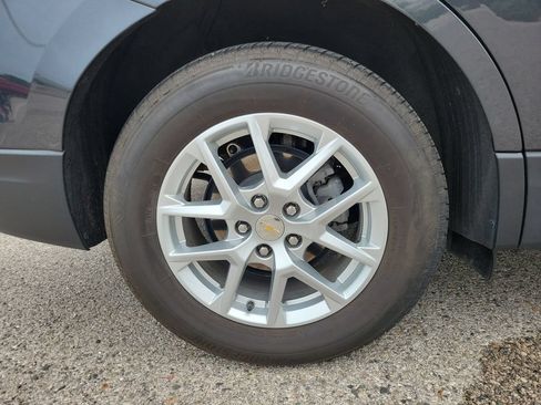 Used 2023 Chevrolet Equinox LT AWD/4WD image 5