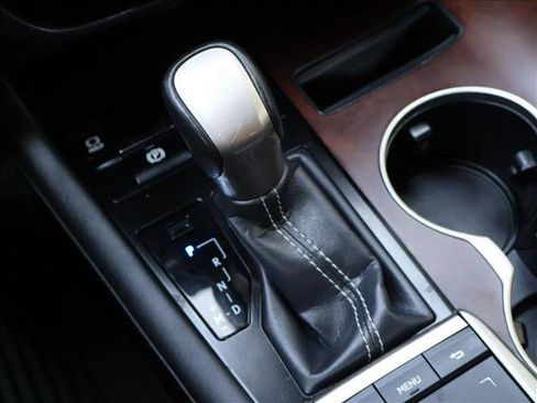 Used 2020 Lexus RX 350 AWD w/ Premium Package image 18