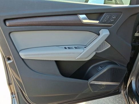 Certified 2023 Audi Q5 2.0T Premium Plus w/ Premium Plus Package image 12