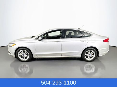 Certified 2018 Ford Fusion SE w/ Fusion SE Technology Package FWD image 10