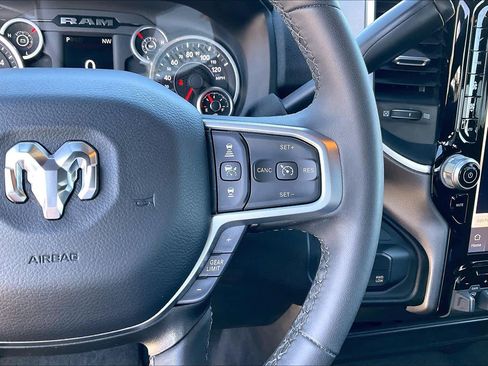 Used 2025 RAM 2500 Big Horn image 24