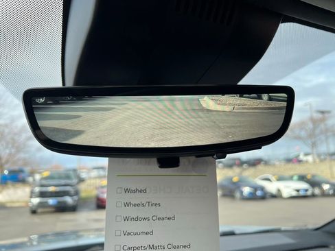 Used 2025 Chevrolet Tahoe Premier image 40