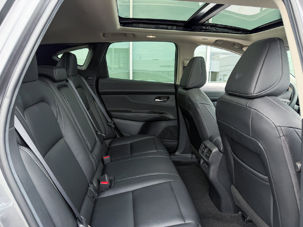 Certified 2025 Nissan Murano SL AWD/4WD image 21