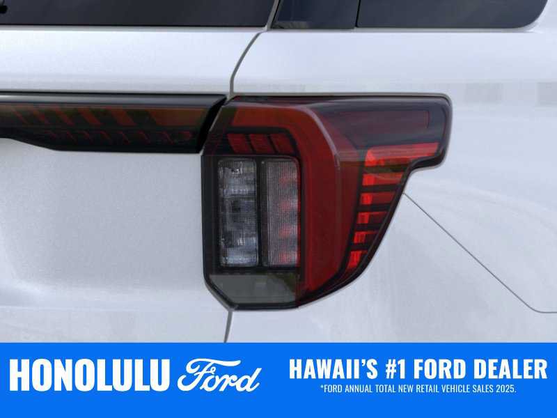 New 2026 Ford Explorer Active RWD image 21