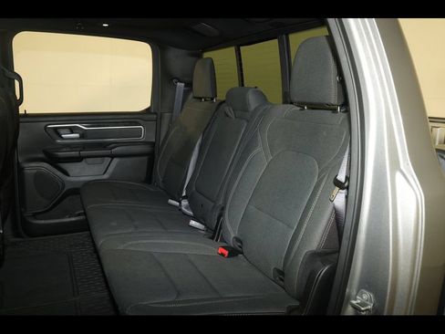 Used 2023 RAM 1500 Big Horn AWD/4WD image 31