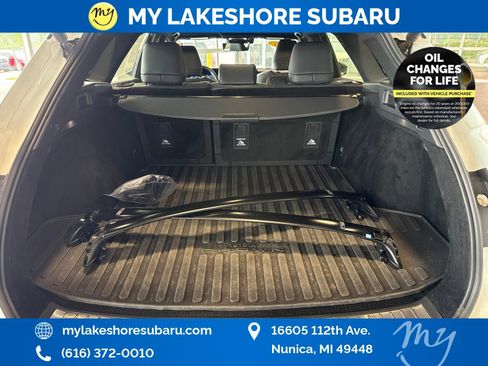 Used 2025 Toyota Crown Signia w/ Advanced Technology Package AWD/4WD image 29
