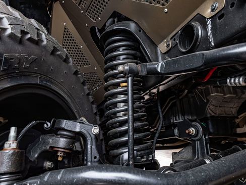 Used 2021 Jeep Gladiator Rubicon AWD/4WD image 14