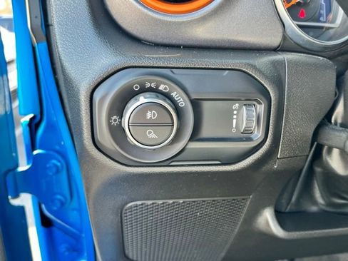 Used 2023 Jeep Gladiator Mojave w/ LED Lighting Group image 30