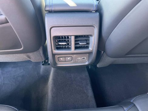 Certified 2024 Cadillac XT4 Sport image 17