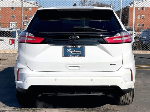 Used 2024 Ford Edge SE w/ Black Appearance Package AWD/4WD image 3