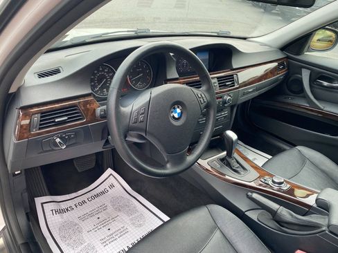Used 2011 BMW 328i xDrive Sedan w/ Premium Pkg 2 AWD/4WD image 10