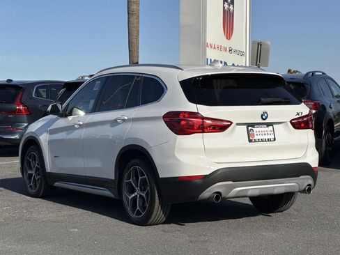 Used 2017 BMW X1 xDrive28i image 4
