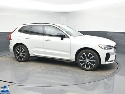 Used 2023 Volvo XC60 B5 Plus w/ Climate Package