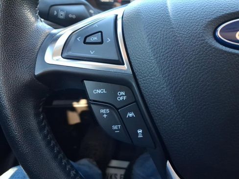 Used 2022 Ford Edge SEL w/ Convenience Package image 23