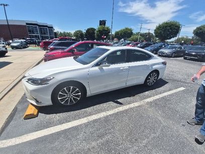 Used 2021 Lexus ES 350 w/ Premium Package