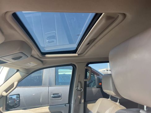 Used 2007 Ford Explorer XLT image 23