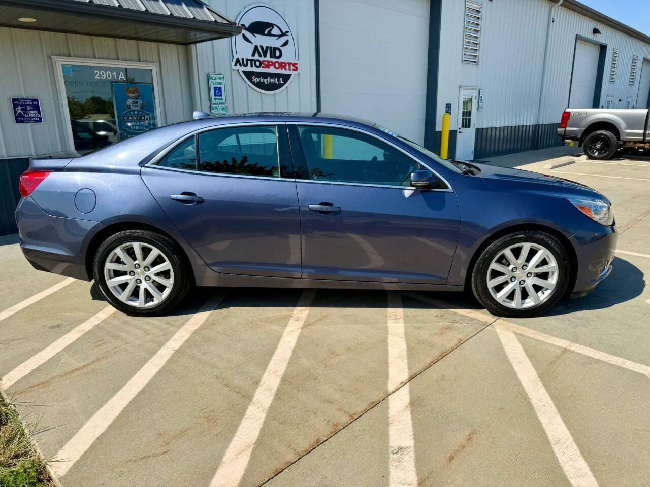 Used 2014 Chevrolet Malibu LT FWD image 9